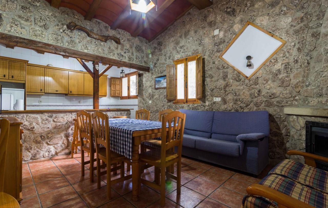 Casas Rurales Los Enebros ネルピオ エクステリア 写真